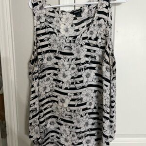 Torrid Striped Black‎ and White Floral Tank Top